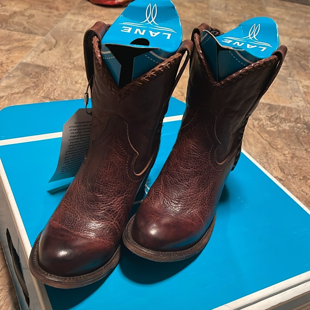Lane Boots - Plain Jane Shortie - Size 5 - LB0359H - Picture 2 of 4